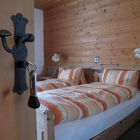 Szálloda Alpina Santa Maria Val Muestair