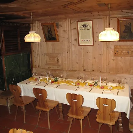 Szálloda Alpina 3*